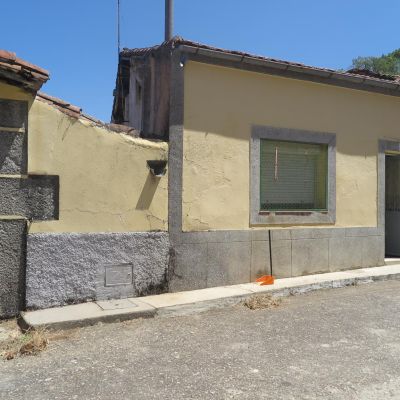 CASA con "CORRAL" CASA con "CORRAL"