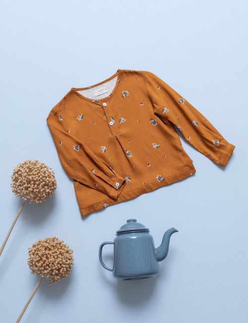 Camisa Mao Bouquet Caramelo Camisa Mao Bouquet Caramelo